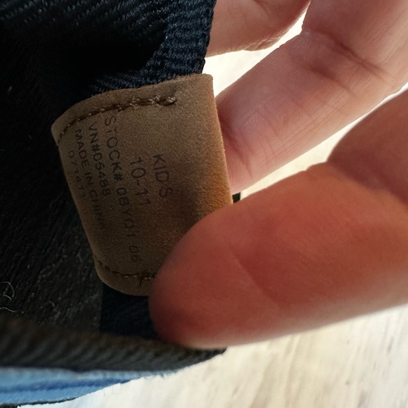 LL Bean flip flops with shark print - Picture 3 of 4